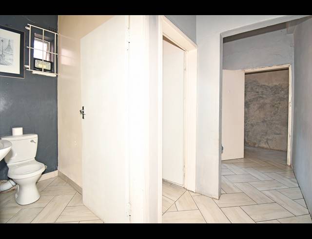 5 BEDROOM APARTMENT FOR SALE IN HIGHLANDS NORTH